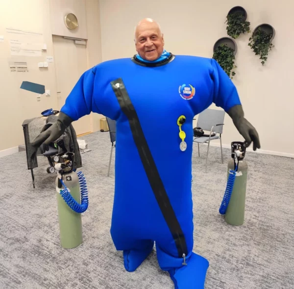 Dr_Theodore_cardisuit